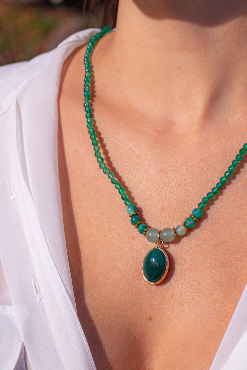 Vintage Green Onyx Calming Necklace - Elara-State of Style
