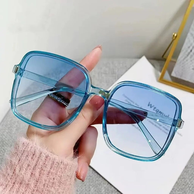 Vintage-Inspired Oversized Square Sunglasses – Chic & Trendy-A2-State of Style