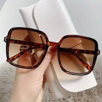 Vintage-Inspired Oversized Square Sunglasses – Chic & Trendy-A6-State of Style