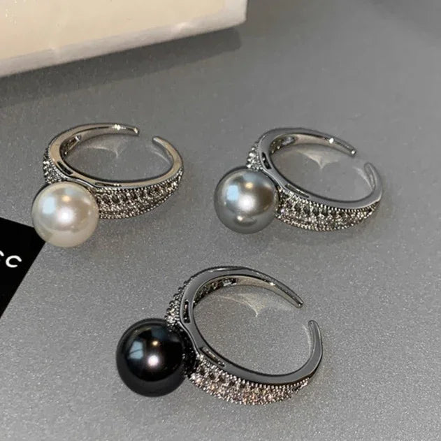 Vintage Openwork Pearl Ring - Elara-Black-State of Style
