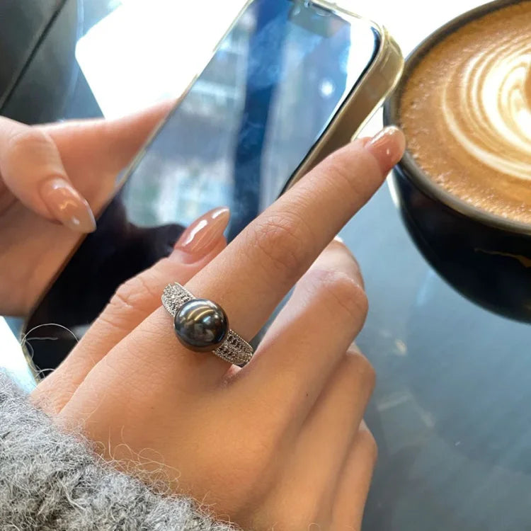 Vintage Openwork Pearl Ring - Elara-Black-State of Style