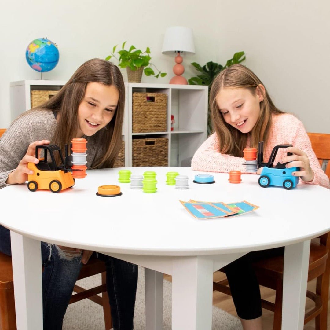 Stacking game with forklift truck – educational game to promote dexterity and concentration