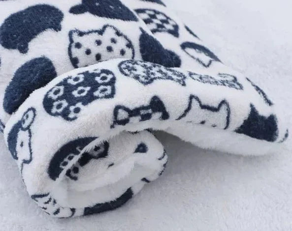 Warm Cat Blanket - SnuggleSoft-White & Cat-S-State of Style