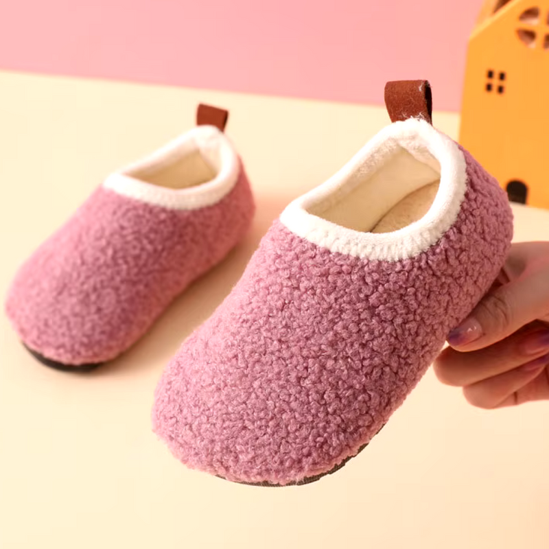 Warm children's slippers – SnuggleSteps-Pink-24-25-State of Style