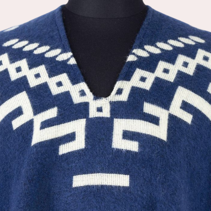 Warm Poncho for Men - Kael-Black-State of Style