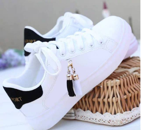 White Sneakers – Classic & Versatile Everyday Footwear-Black-4.5-State of Style