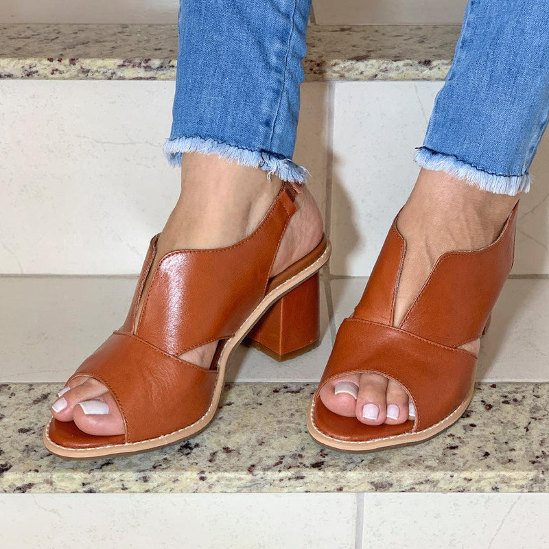 Women’s leather sandals with heel & comfort footbed – Selina-Beige-2.5-State of Style