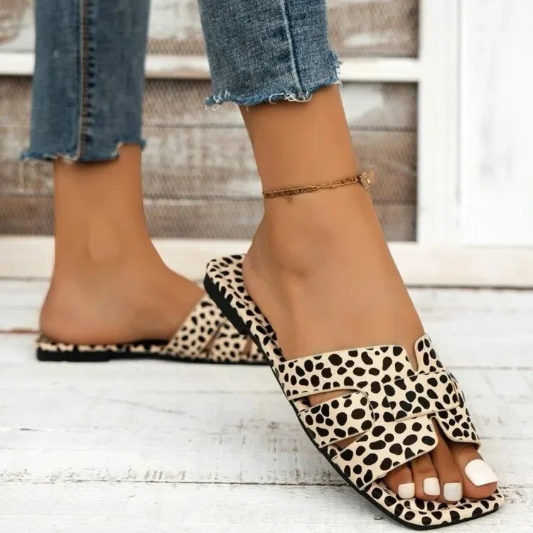 Zoë - Luipaardprint Slippers-35-State of Style